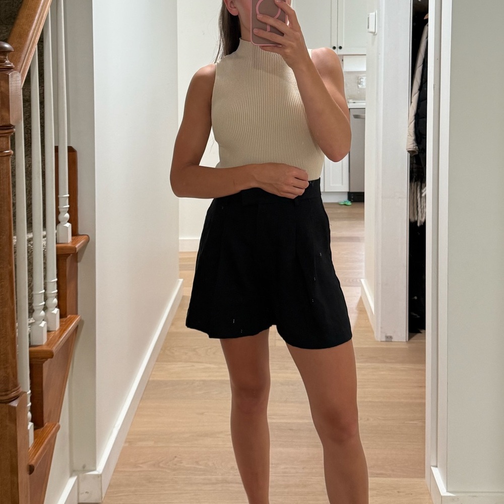 H&M Black High Waist Shorts for Versatile Style